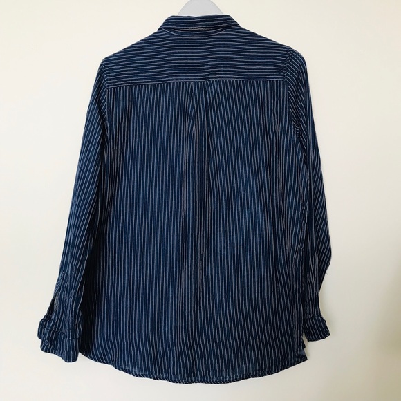 🔥 PRICE DROP🔥 Pinstriped Lightweight Button-Up - Picture 2 of 4